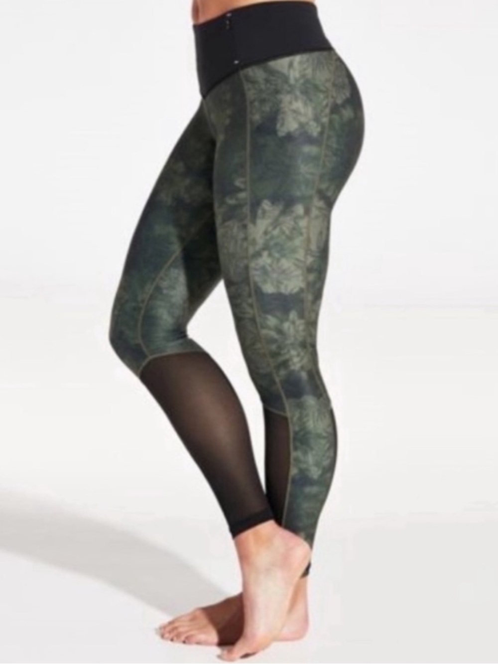 Calia by Carrie Underwood High-Waist Green Camo Floral Leggings Mesh Size XS